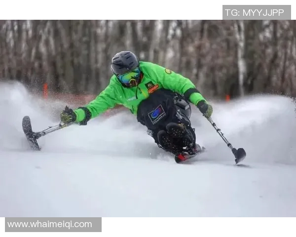 女子游泳明星引领时代潮流展现体育精神与坚持不懈的奋斗故事